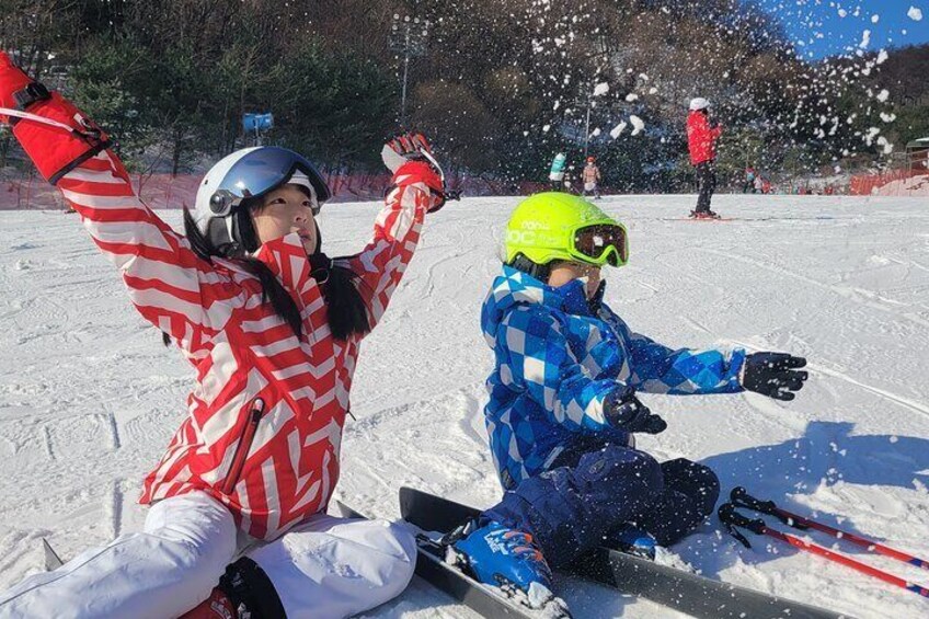 Ski and Snowboard Lesson in the Snowy Mountains of Korea