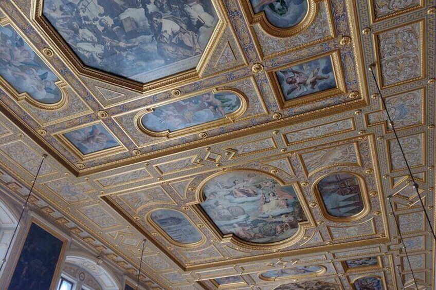 Private Tour in Munich Residence