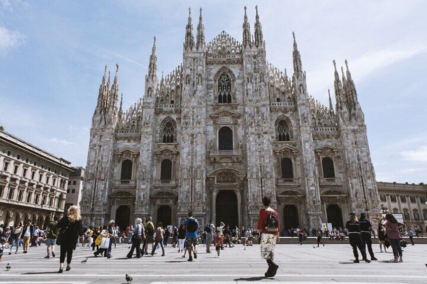 Self-Guided Tour of Milan with Interactive City Game