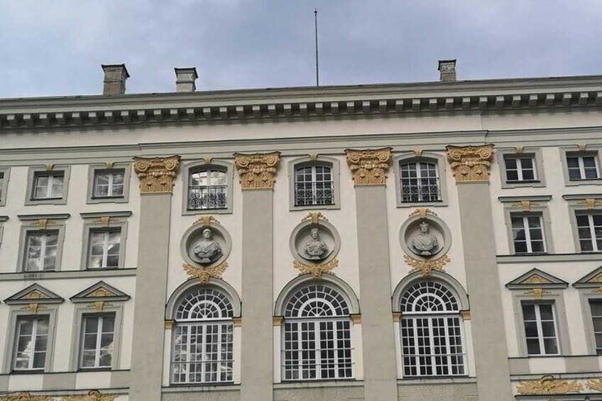 Castle Nymphenburg guided Tour