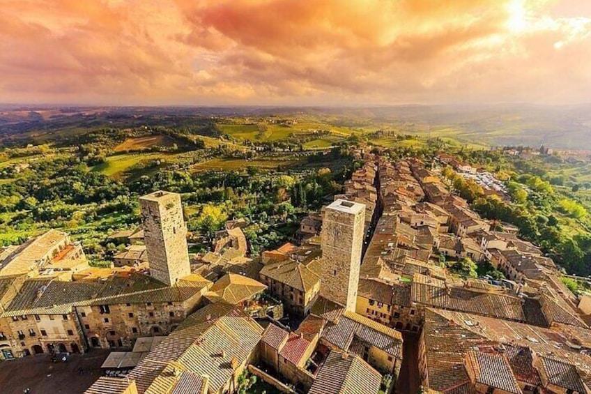 All In One San Gimignano Pisa and Siena Tour from Florence