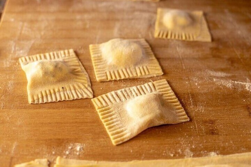 Pasta & Tiramisu Cooking Class + Italian Market Tour in Florence