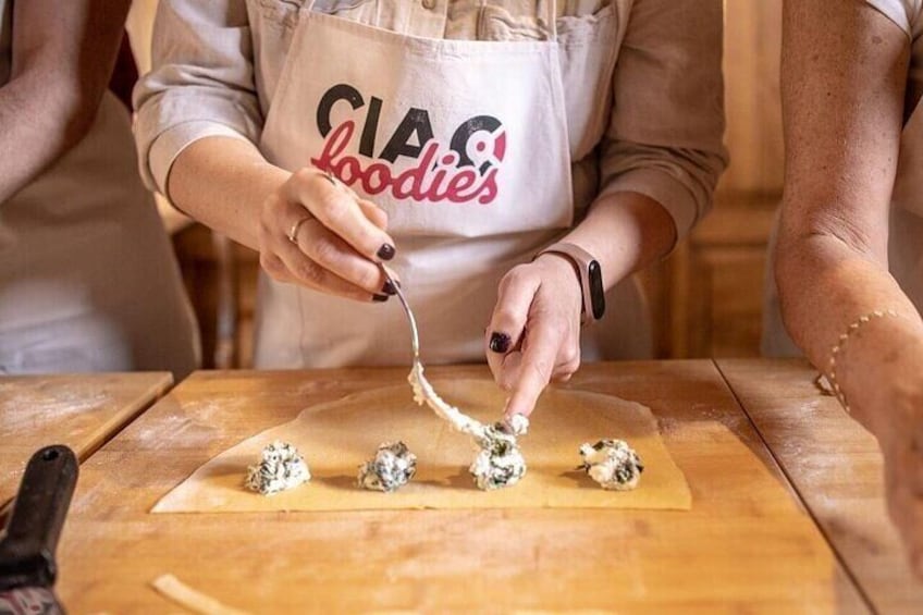 Pasta & Tiramisu Cooking Class + Italian Market Tour in Florence