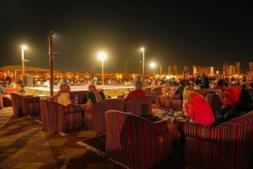 Dubai Desert Safari Dune Bashing ,Sandboarding and BBQ Dinner