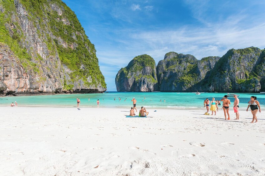 Phi Phi Islands: Private Longtail Boat Journey to Maya Bay