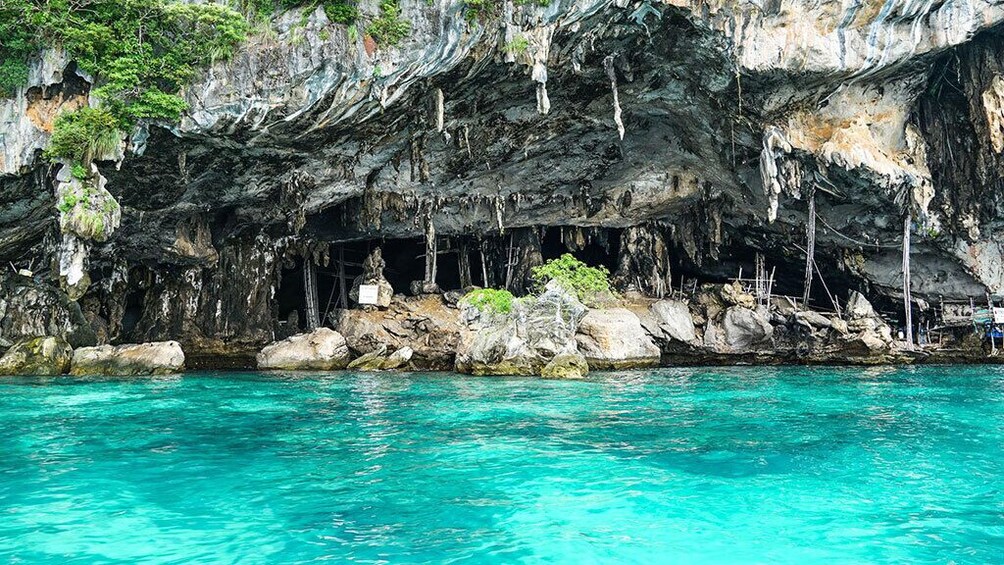 Phi Phi Islands: Private Longtail Boat Journey to Maya Bay