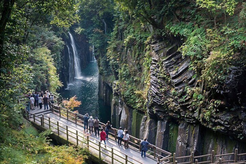 Fukuoka Takachiho Gorge, Amano Iwato and Scenic Train Tour