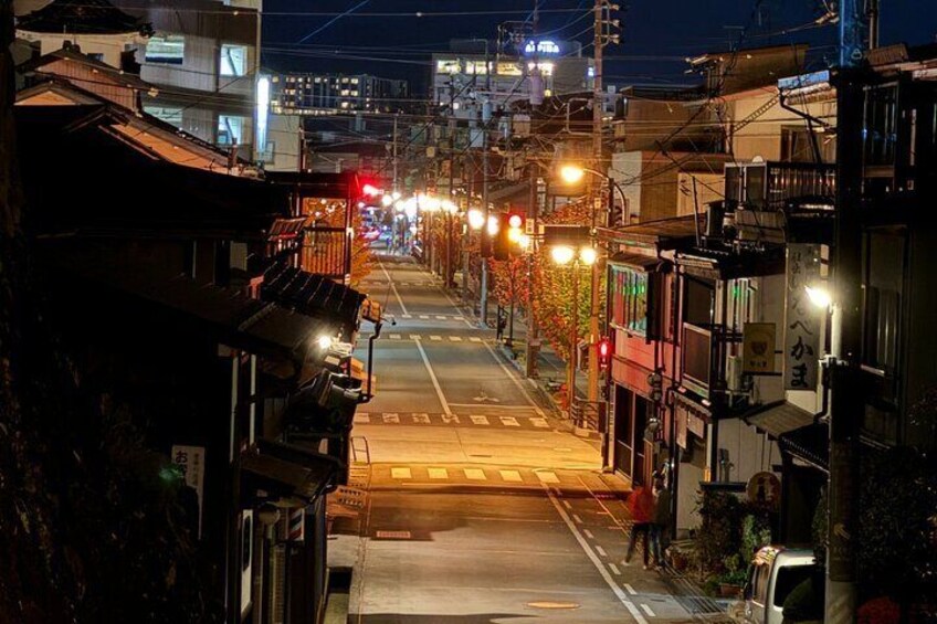 Takayama Private Night Guided Tour 