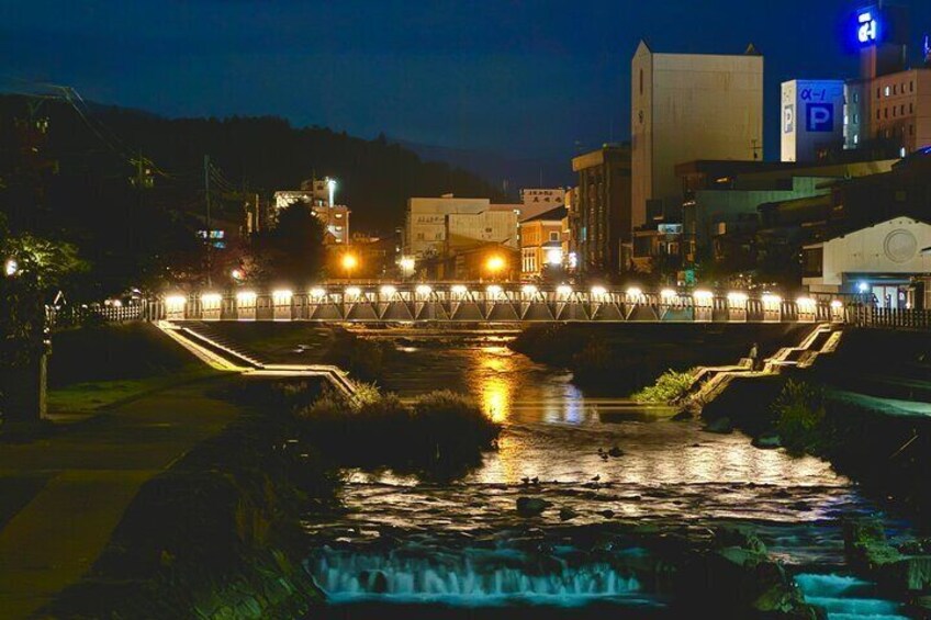 Takayama Private Night Guided Tour 