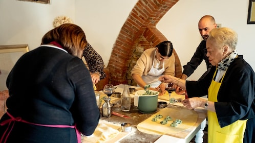 Sienne : Cours de cuisine toscane à la ferme Chianti