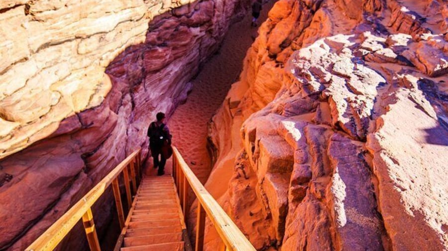 Dahab Safari from Sharm El-Sheikh: Canyon Salama and Blue Hole