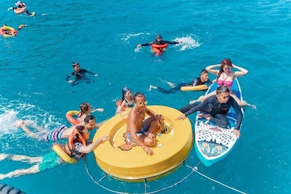 Full-Day Nha Trang Island Hopping – Snorkeling & Beach Party