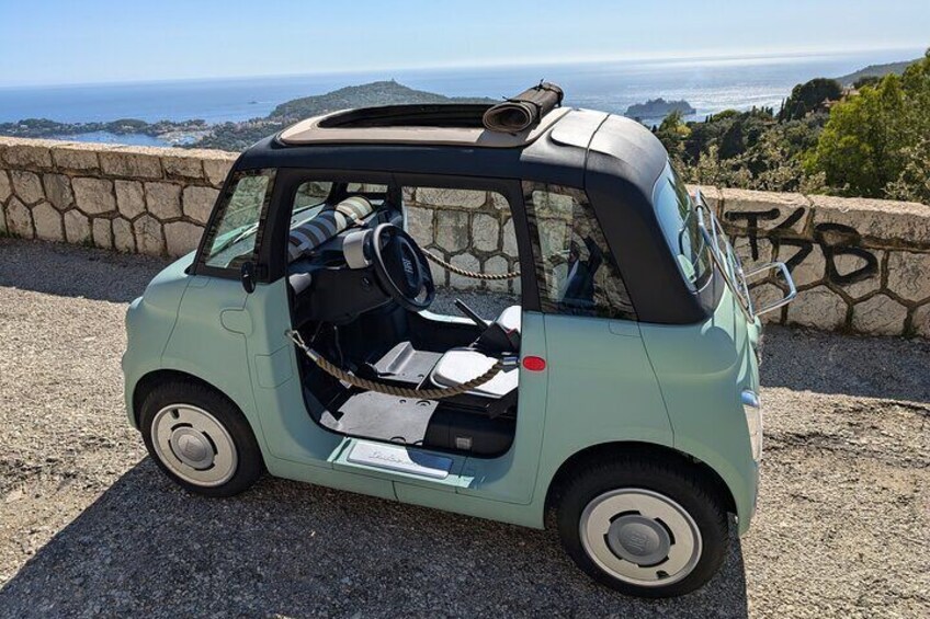 Discover the French Riviera in an adorable car