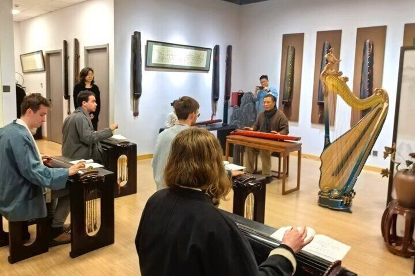 Beijing Culture Workshop: Traditional Music, Tea & Calligraphy