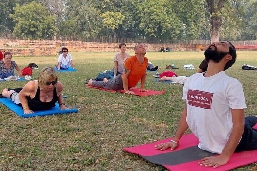 Yoga In Varanasi: Sunrise Yoga with Ayush