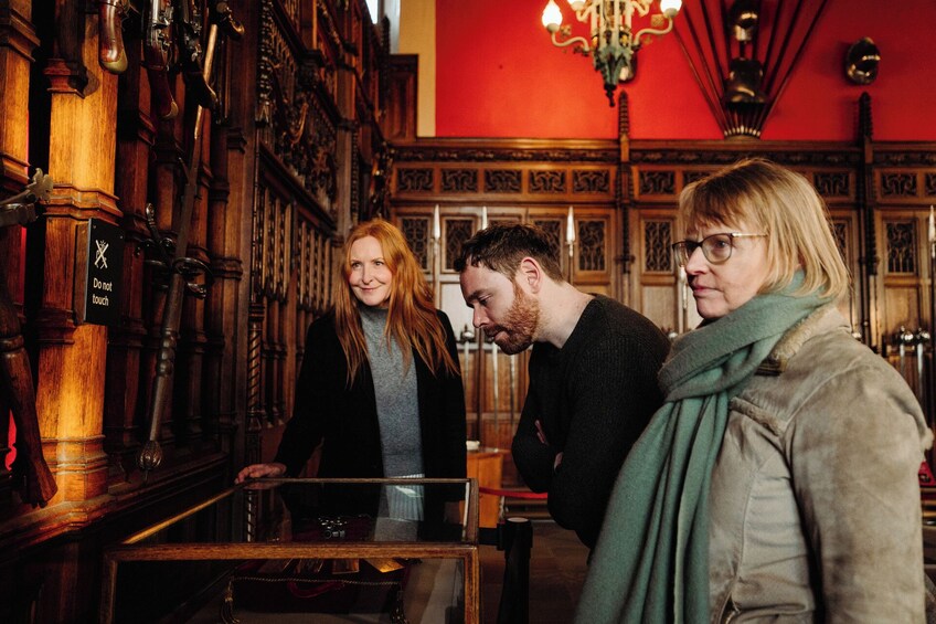 VIP Private Early Access Edinburgh Castle Tour