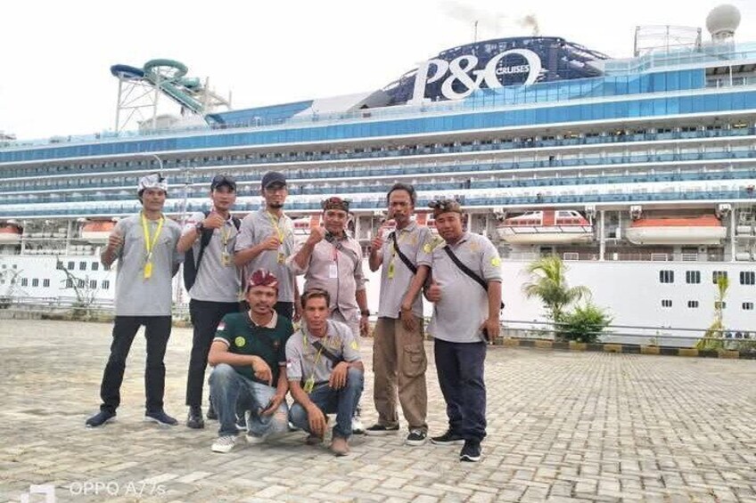 Lombok Tour from Cruise Passenger with Lunch