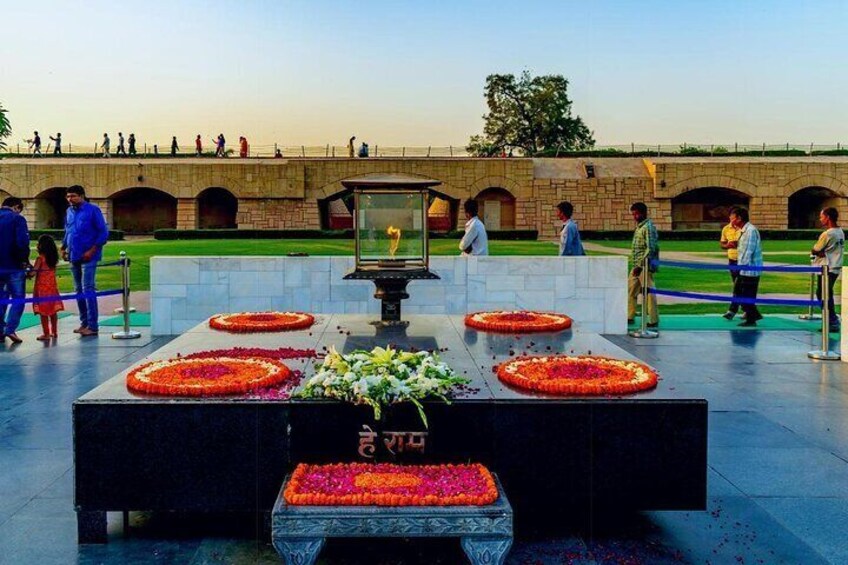 8 Days Golden Triangle Tour with Ranthambore Safari