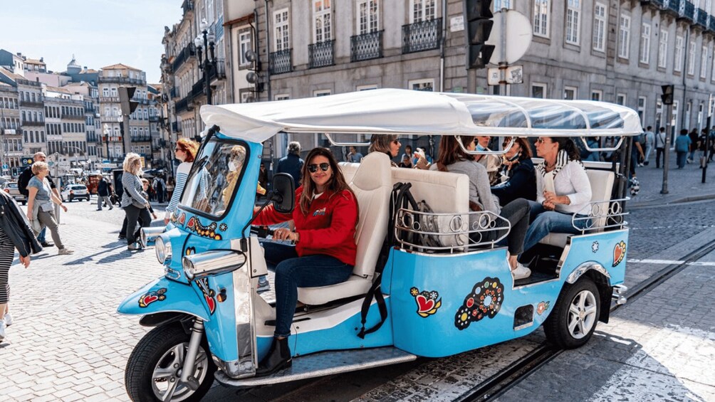 Picture 2 for Activity Porto: Historic Center Tuk-Tuk Tour