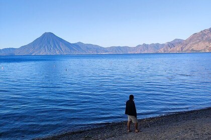 4-Day Package for Old Pacaya Volcano and Lake Atitlan