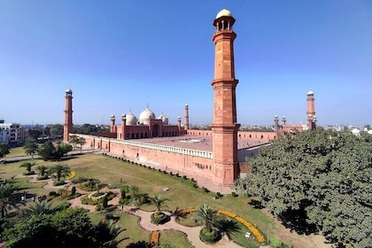 Lahore Heritage in a Day