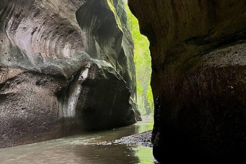 Hidden Canyon