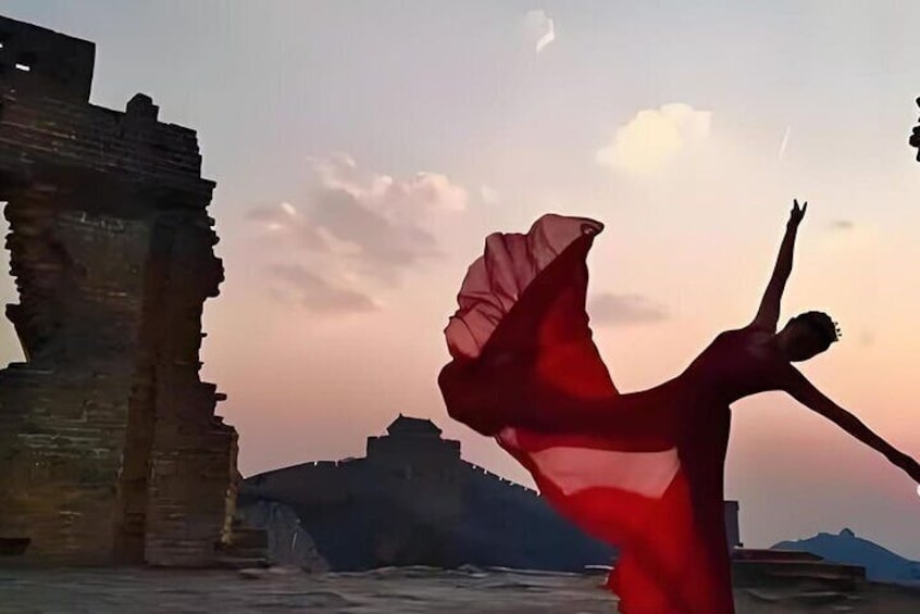 From Beijing: JinShanLing Great Wall Bus Tour with Ticket