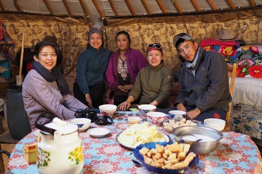 At Tuva Family