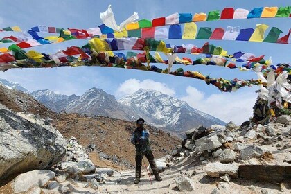 10 Days Everest Base Camp Trek from Lukla