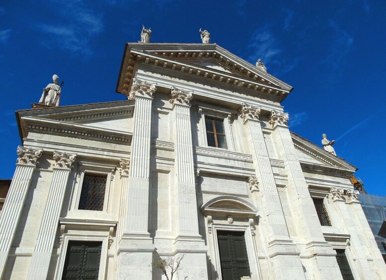 Picture 1 for Activity Urbino private tour: the renaissance town of Raffaello