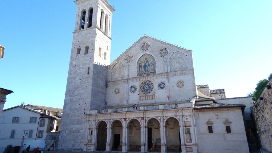 Spoleto private guide: Town Highlights Walking Tour