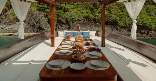 Phuket: Full-Day Luxury Wooden Cruise Adventure & Sunset