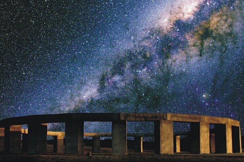 Milky Way over Stonehenge Aotearoa