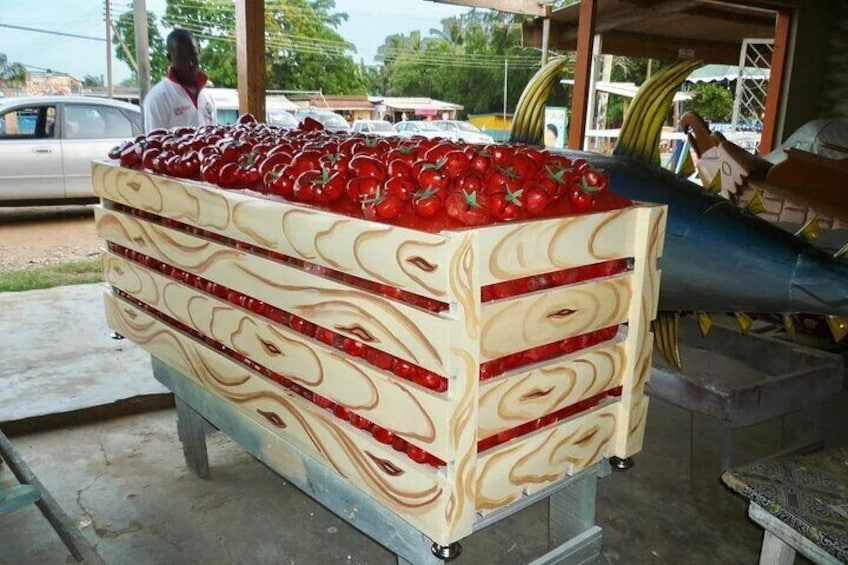 Private Fantasy Coffin and Crafts Tour in Ghana