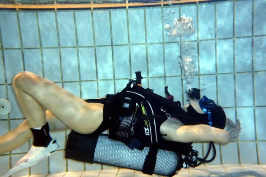 Try scuba dive 