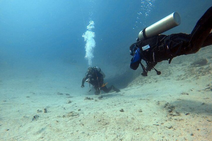 Try scuba dive 