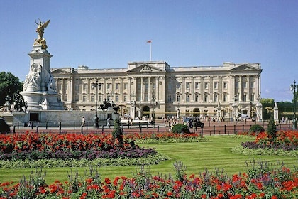 London Sightseeing Tour with Lunch from Southampton