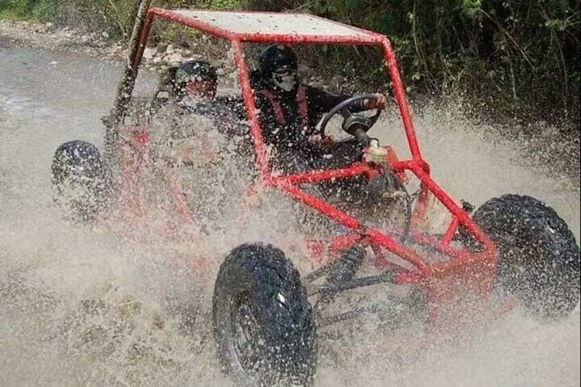 BUGGY TERRACROSS
Playa Macao, 23000, Punta Cana República Dominicana
Enyoy an exciting adventure on our boogies that will take you to Macao beach and swim in its waters...