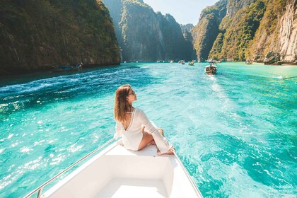 Phuket: Phi Phi Island & Maya Bay Speedboat Tour