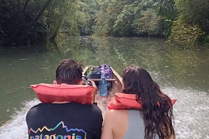 Overnight Adventure: Live with the Emberá Tribe
