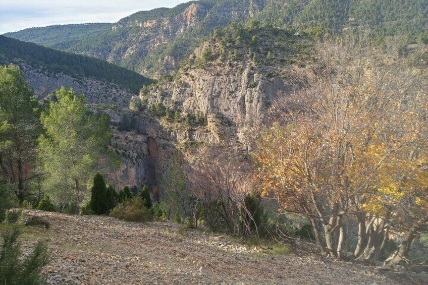 Montenejos Thermal Springs and Hike