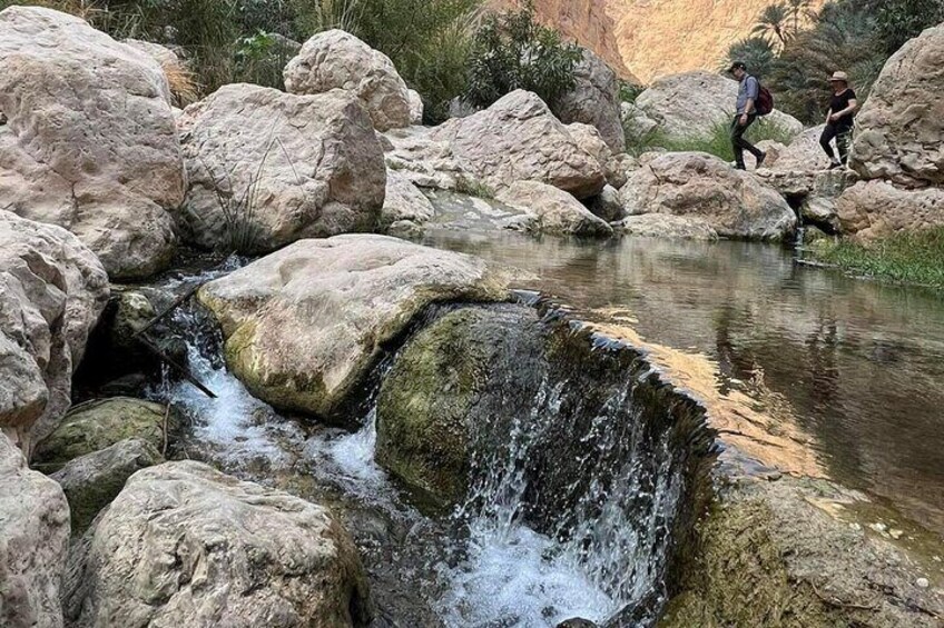 Full Day Tour in Wadi Shab to Fins Beach and Bimmah Sinkhole 