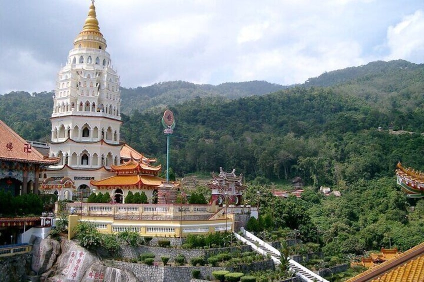 Penang Hill, Kek Lok Si and Botanical Garden Private Guided Tour