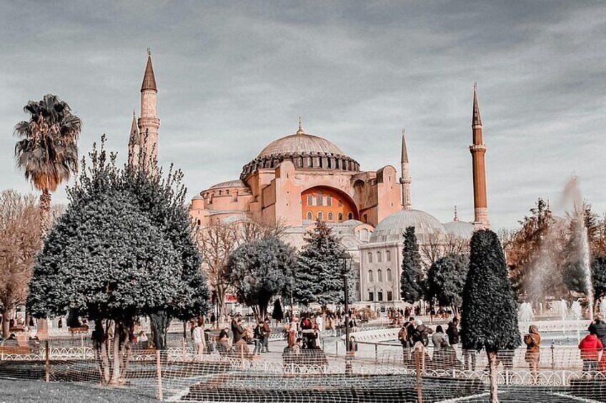 Istanbul Hagia Sophia Skip the Line Ticket with Audio Guide