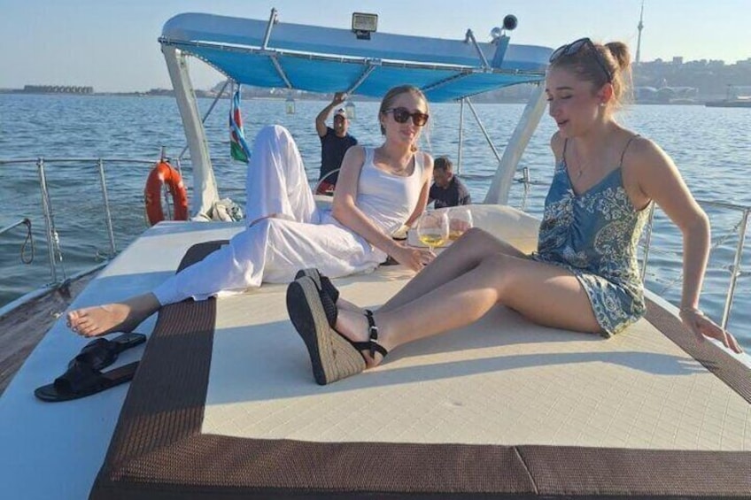 Yacht Tour Baku with Wine Tasting