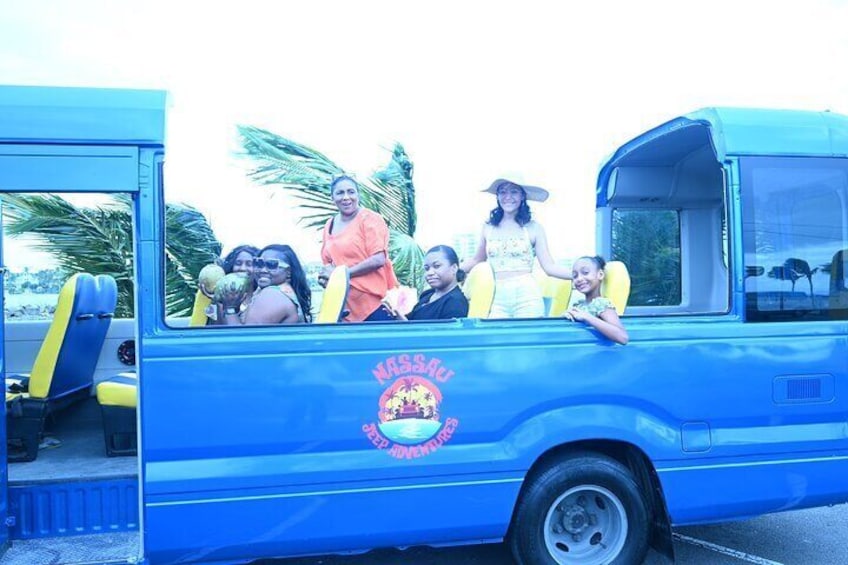 Funky Nassau Deluxe Food Tour - A Taste of The Bahamas