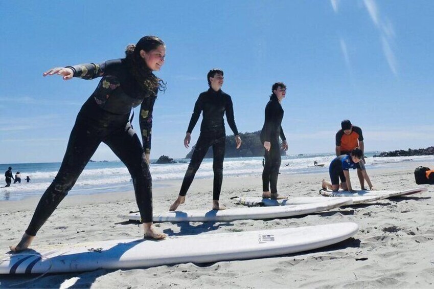 Shared Surfing Lesson in Mount Maunganui