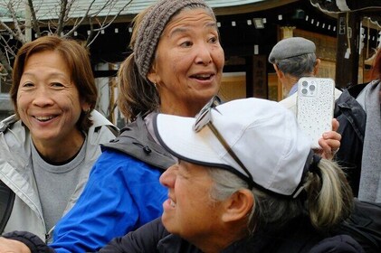 Quick Kyoto Tour for the First-Timers by Local Tour Guide
