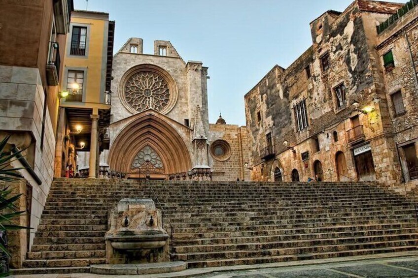 From Barcelona Guided Tarragona Tour with Leisure Time