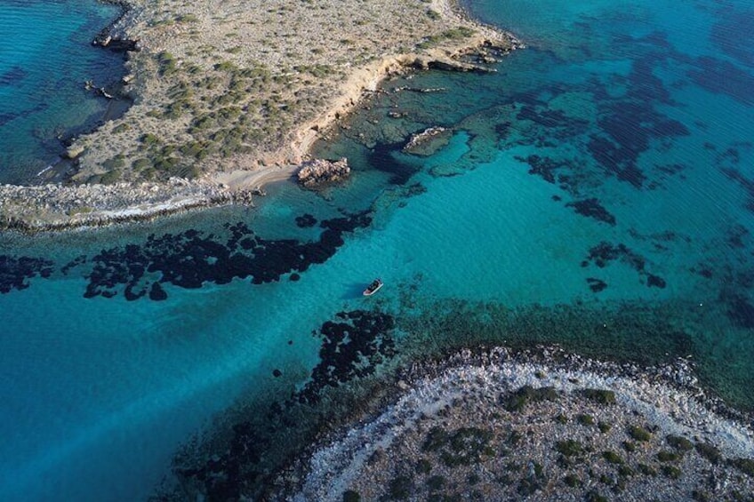 Private Boat Tour to Antiparos and Blue Lagoon